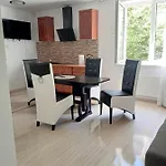 Séjour chez l'habitant Aqua, Parkplatz Inklusive Świnoujście