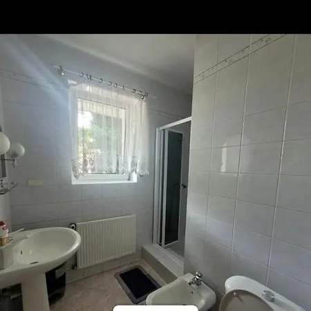 Homestay Willa Aqua, Parkplatz Inklusive Swinoujscie