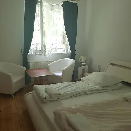 Willa Aqua, Parkplatz Inklusive Homestay
