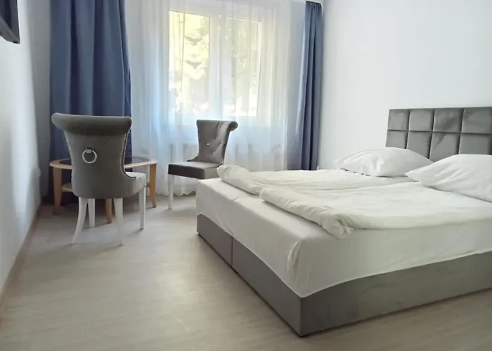 Aqua, Parkplatz Inklusive * 斯维诺乌伊希切