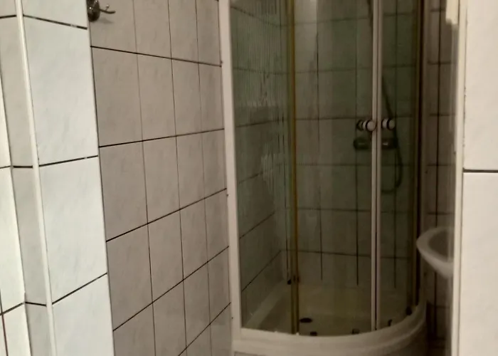 Aqua, Parkplatz Inklusive